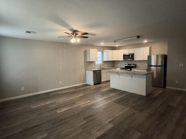 Building Photo - 4116 W 56th Pl