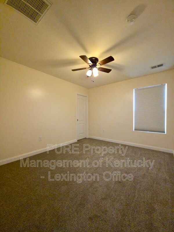 Building Photo - 106 Ballard Ct