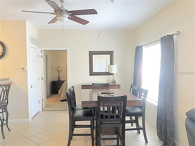 Building Photo - 10764 70th Ave