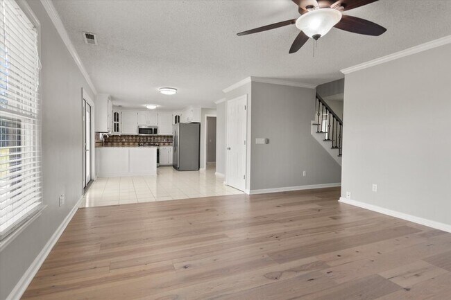 Building Photo - 300 Early Harvest Ct