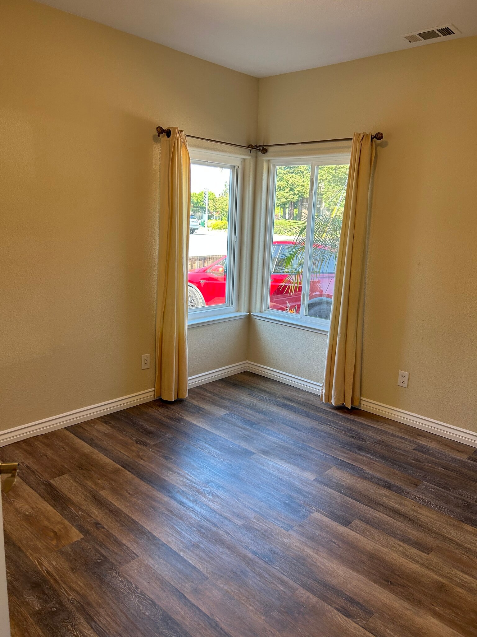 Building Photo - 3437 Bernal Ave