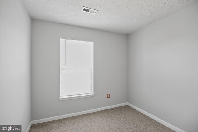 Building Photo - 9875 Decatur Rd