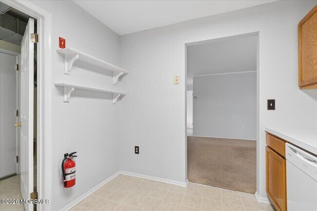 Building Photo - 83 Pagoda Ln