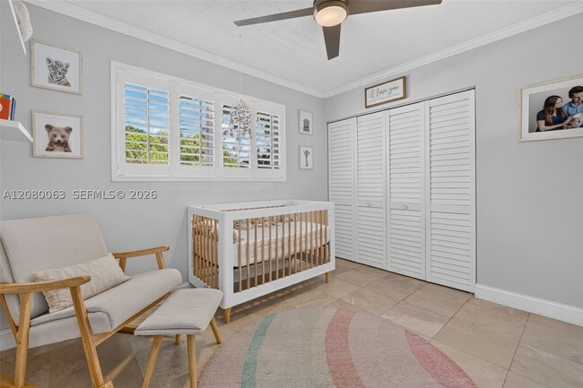 Building Photo - 14220 SW 86th Ave