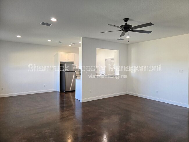 Building Photo - 129 Windmill Wy