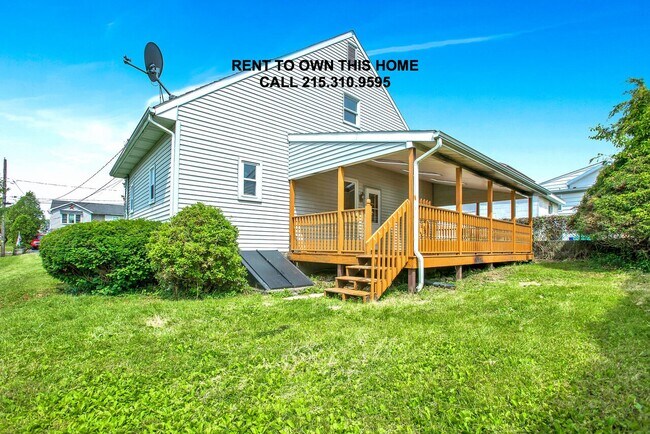 Building Photo - 1535 Maumee Ave