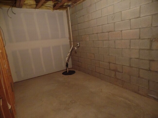 Building Photo - Walker Park 4391