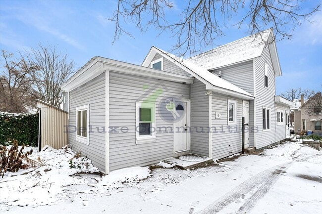 Building Photo - 655 High St SW