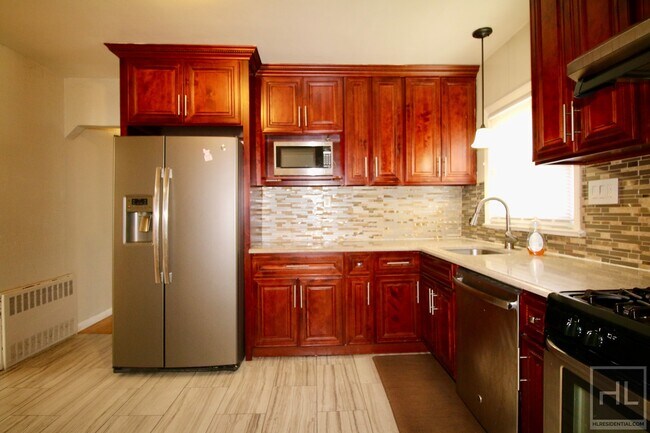 Building Photo - 219 STREET