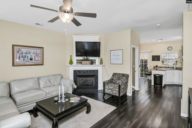 Building Photo - 106 Tuscany Ct