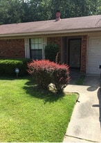 Building Photo - 115 Leisure Dr