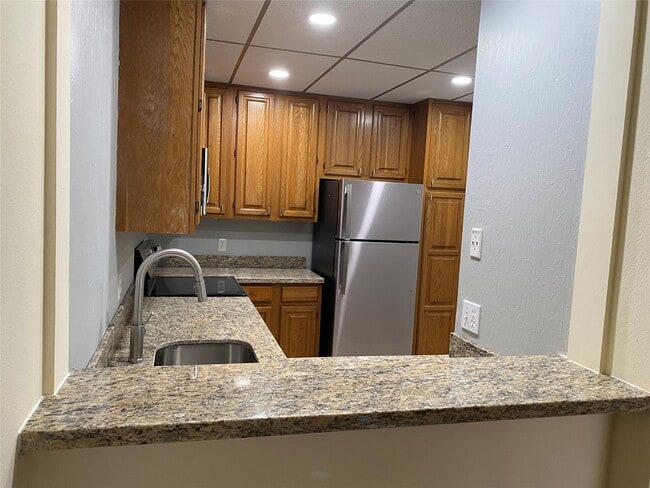 Building Photo - 2207 S Braeswood Blvd