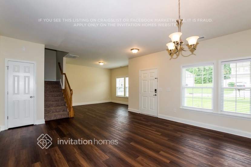 Building Photo - 13025 Blaze Manor Ln