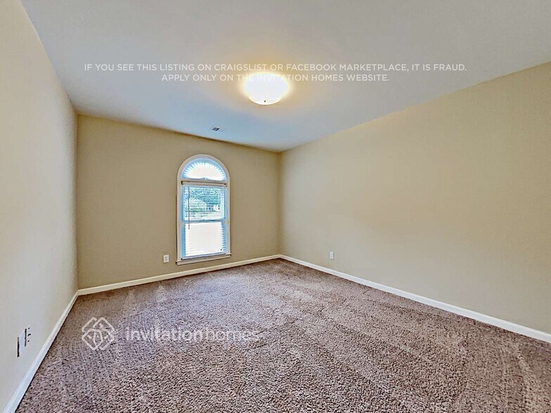 Building Photo - 6860 Dressage Crossing