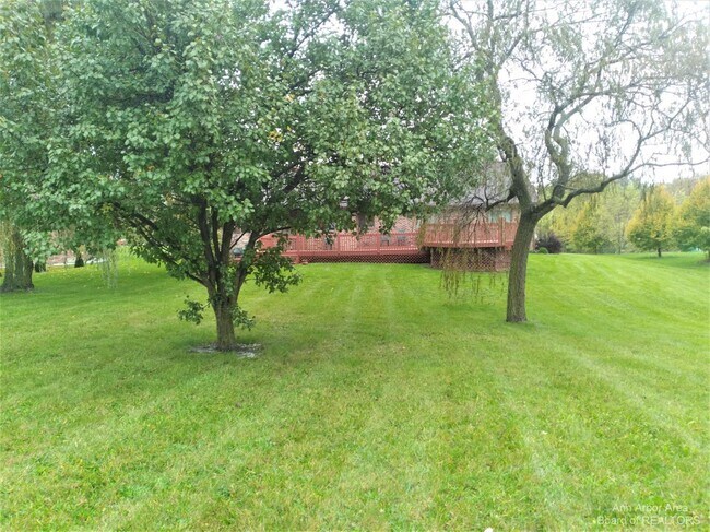 Building Photo - 5383 Textile Rd