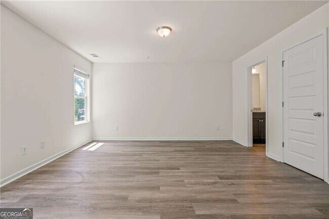 Building Photo - 631 Carlton Pointe Dr