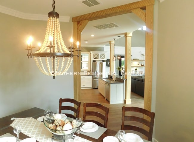 Building Photo - 16600 Innerarity Point Rd