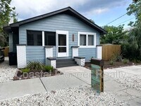 Building Photo - 115 W Plymouth St