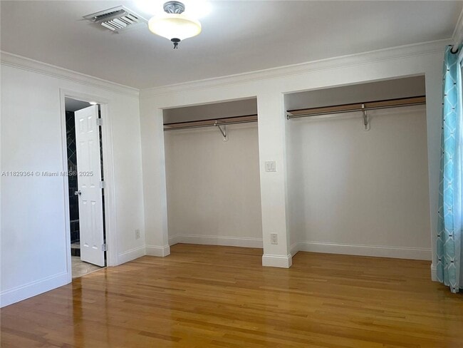 Building Photo - 258 SW 1st Ct