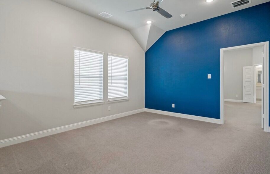 Building Photo - 4143 Runway Mews