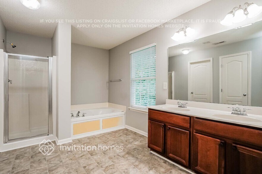 Building Photo - 2892 Orchard Trace Way