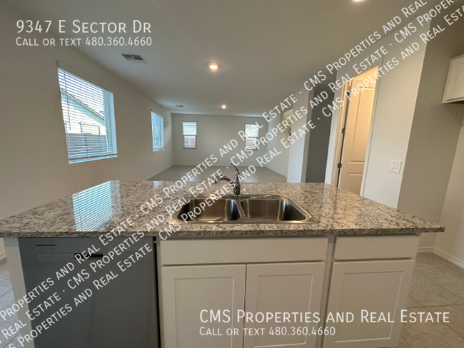 Building Photo - 9347 E Sector Dr