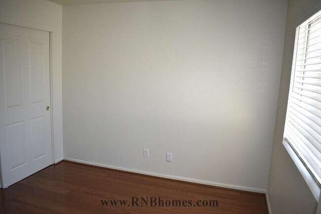 Building Photo - 5228 Del Vista Way