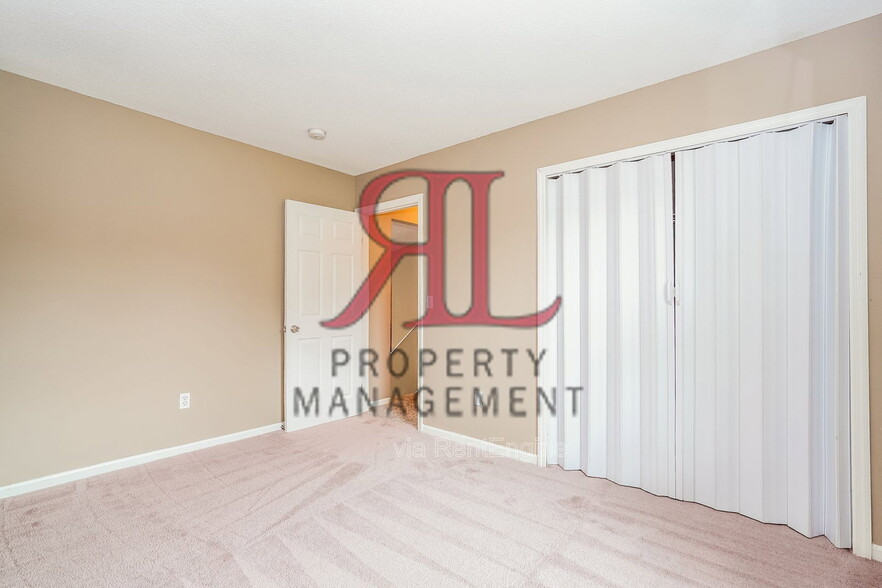 Building Photo - 1640 Butterfly Ct