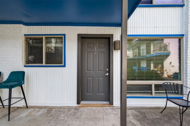 Building Photo - 2020 Huldy St