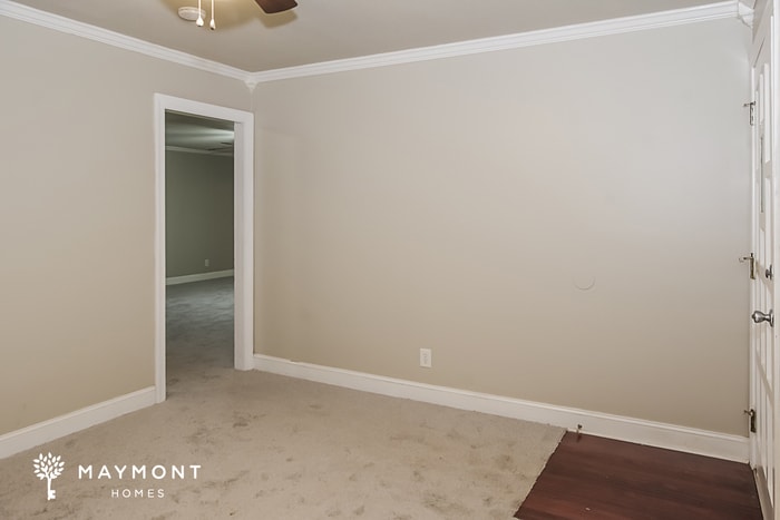 Building Photo - 1231 Freemont St SW