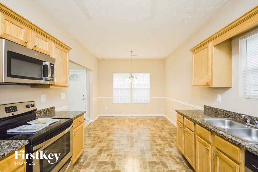 Building Photo - 124 Astilbe Meadow Dr