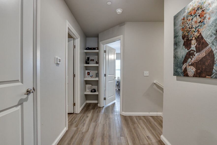 Building Photo - 2641 Cedar Tree Rd