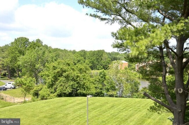 Building Photo - 7425 Democracy Blvd