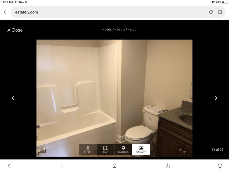 Building Photo - 1466 Sandy Cir