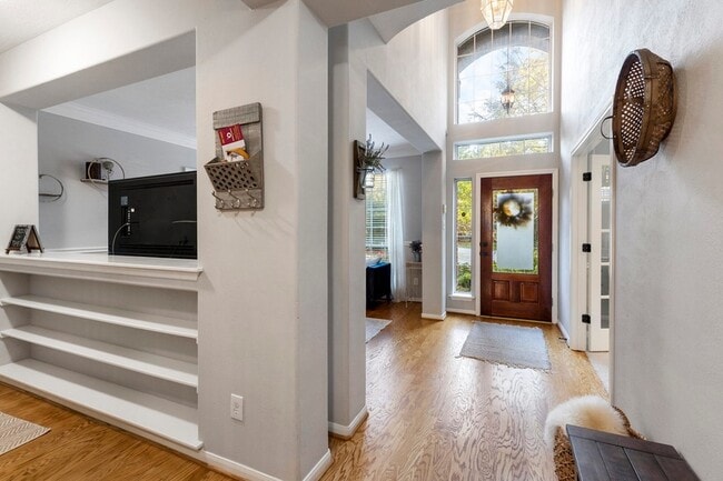 Building Photo - 51 Silver Bayou Ct