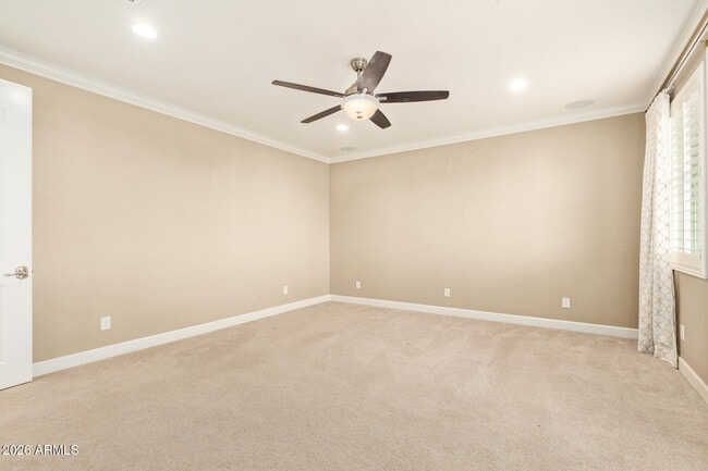 Building Photo - 4322 S Gardenia Dr
