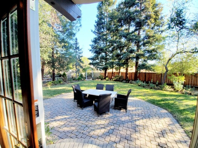 Building Photo - Elegant Woodside Tudor Home