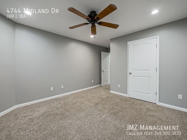 Building Photo - 4744 Midland Dr