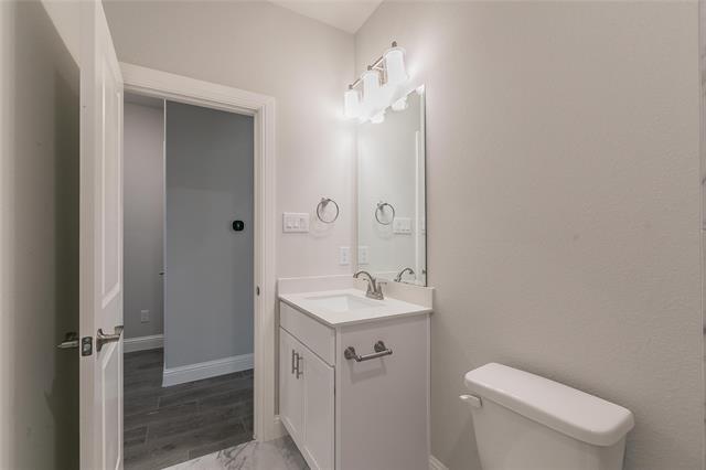 Building Photo - 232 Gardenia Dr