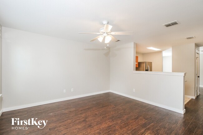 Building Photo - 1105 Eagle Claw Dr