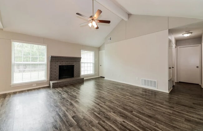 Building Photo - 612 Hanover Dr
