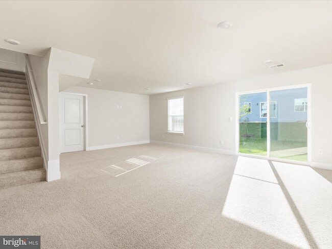 Building Photo - 115 Manasquan Wy
