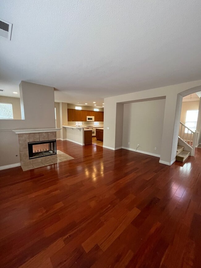 Building Photo - 5BD 3BA House located in Rancho Penasquitos