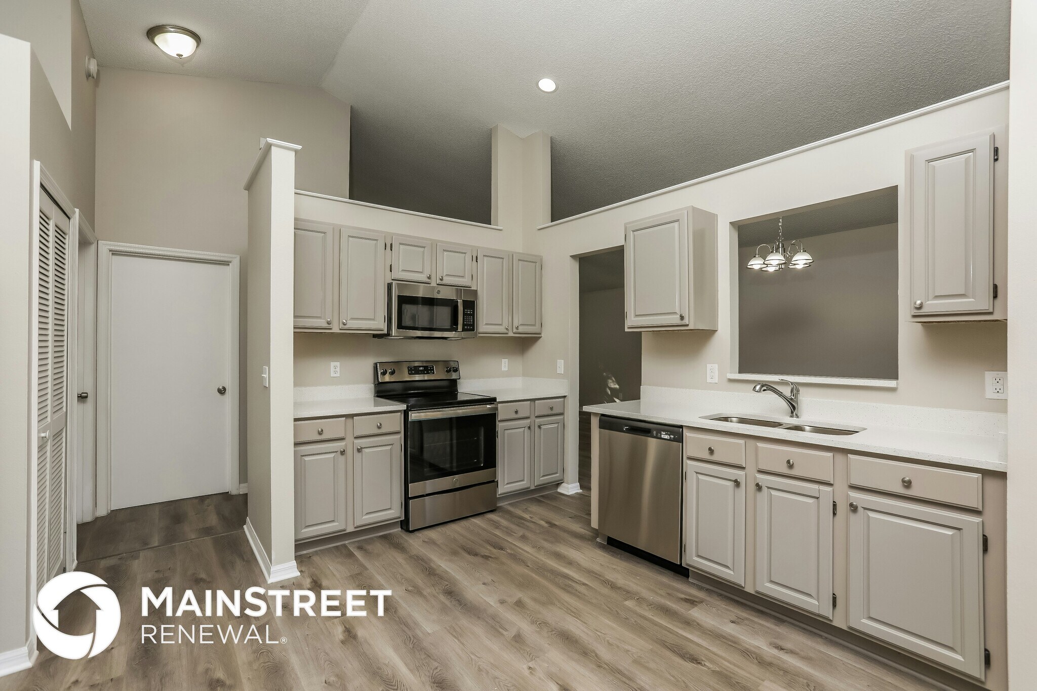 Building Photo - 3007 E Beaumont Ln