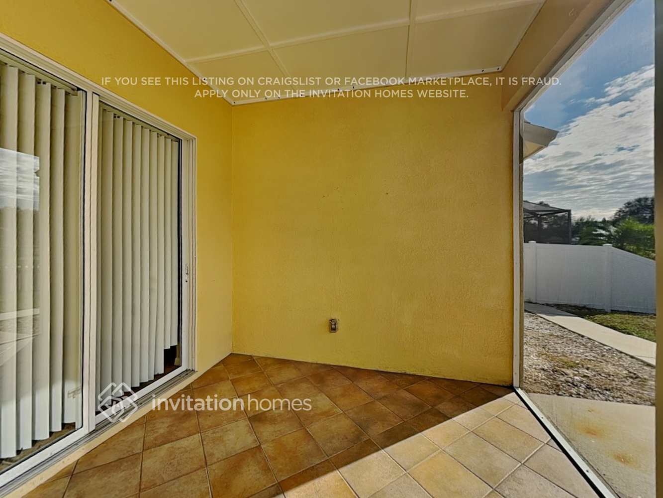 Building Photo - 11107 Silver Dancer Dr