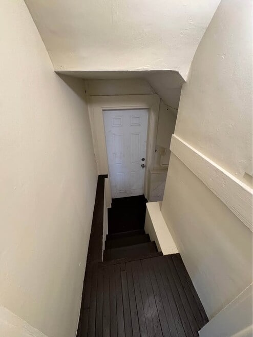 Building Photo - 1216 14th St NW