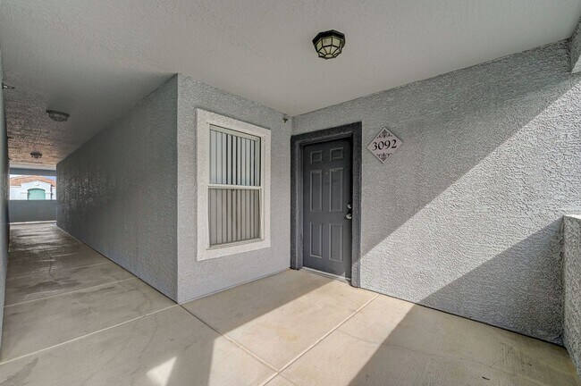 Building Photo - LOCATION! LOCATION! LOCATION! Move-in ready 2-bedroom condo in Centennial Hills!