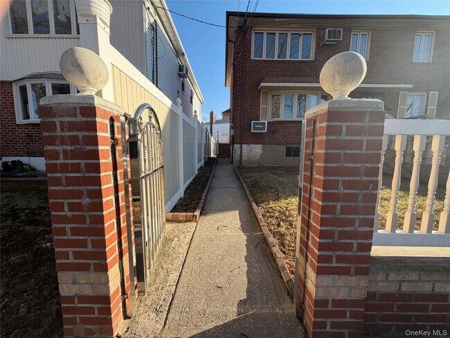 Building Photo - 141-33-133 255th St