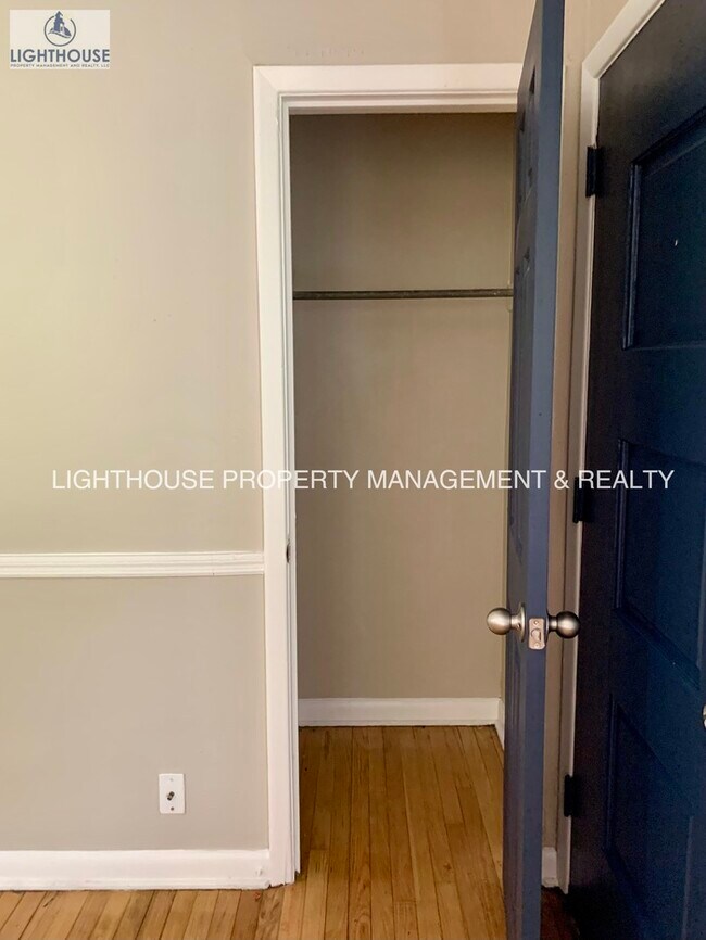Building Photo - Fantastic 3 bed/2 bath home in Edgewood Ma...