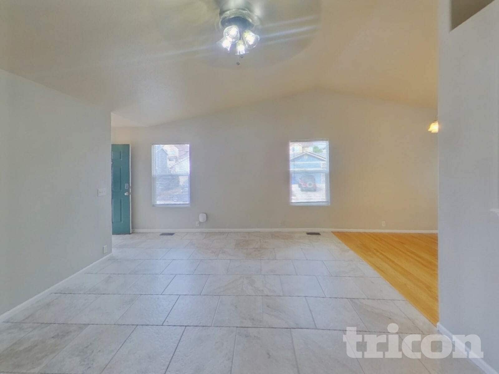 Building Photo - 8405 Sunbow Ct